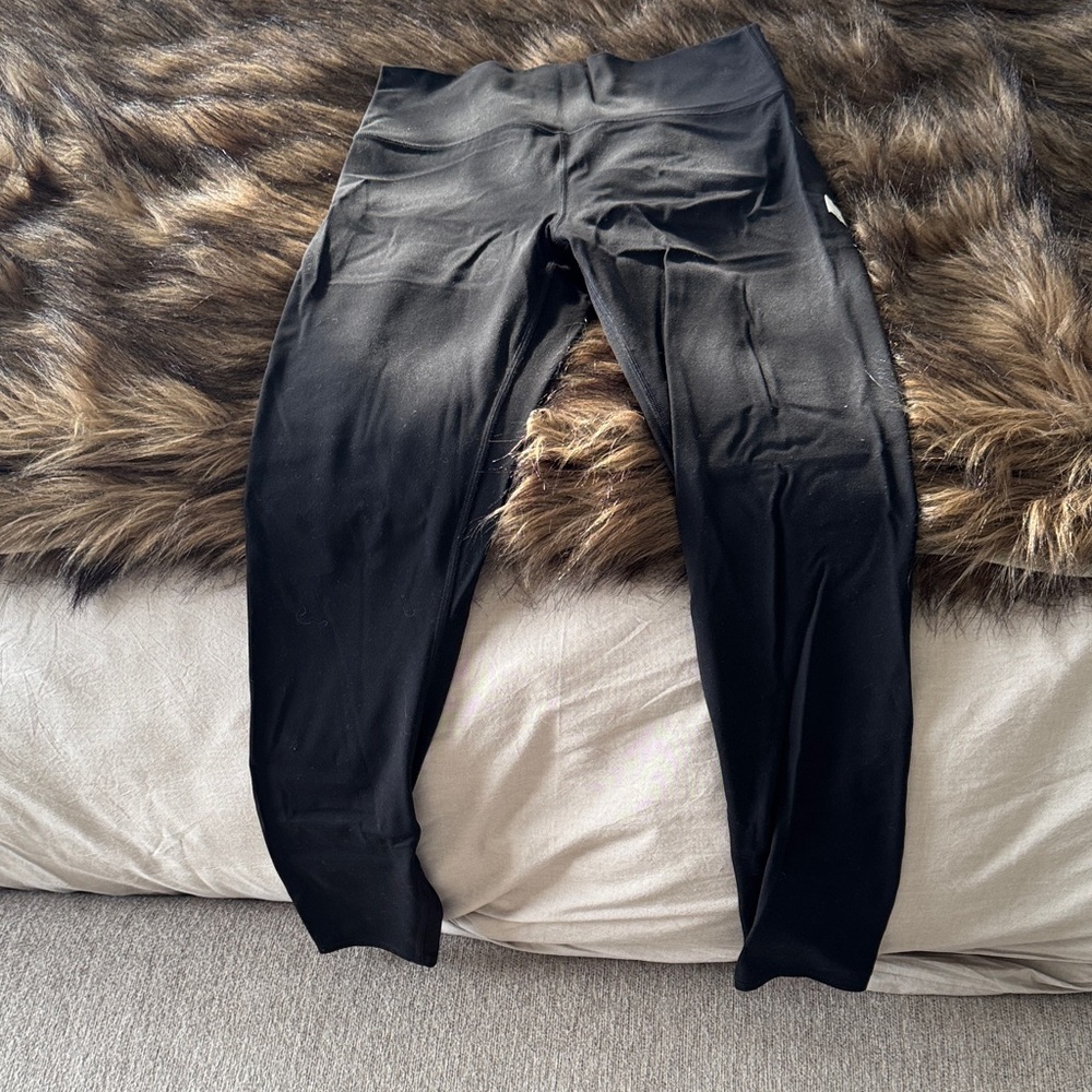 Vuori Black Leggings